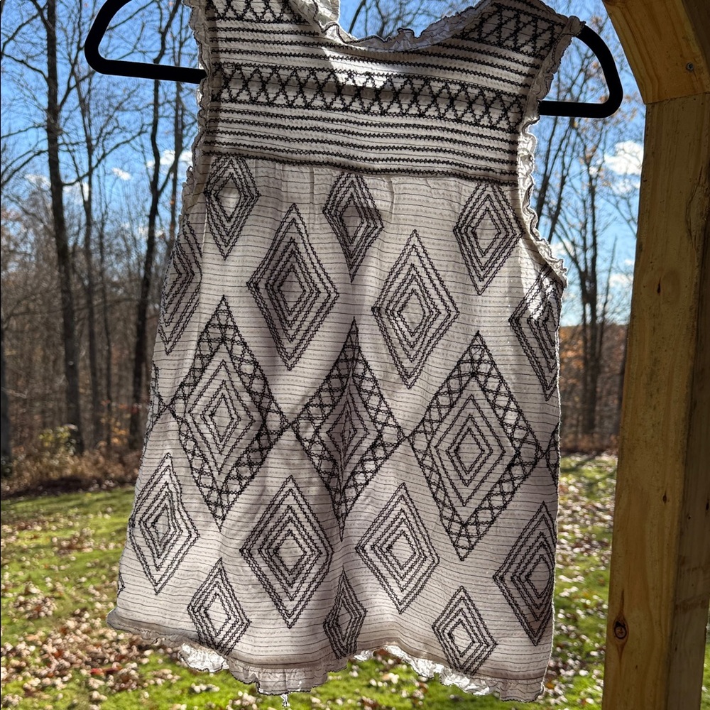 Anthropologie Monochrome Diamond Pattern Tank Top
